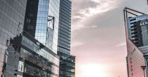 汽车发动机锁死无法点火,汽车可以点火但是开不动